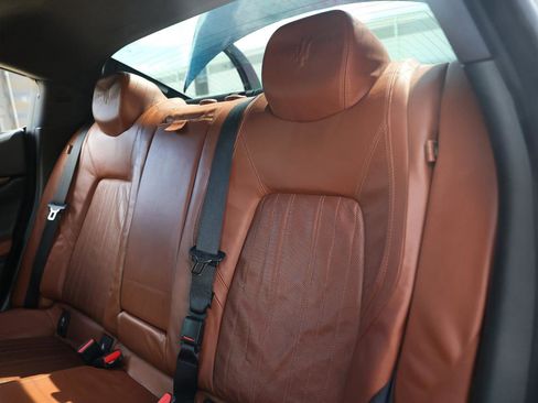 Used 2014 Maserati Ghibli S Q4 AWD/4WD image 8