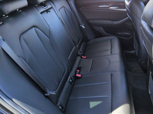 Used 2018 BMW X3 xDrive30i image 22