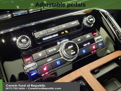 Used 2024 Lincoln Navigator L Black Label image 23