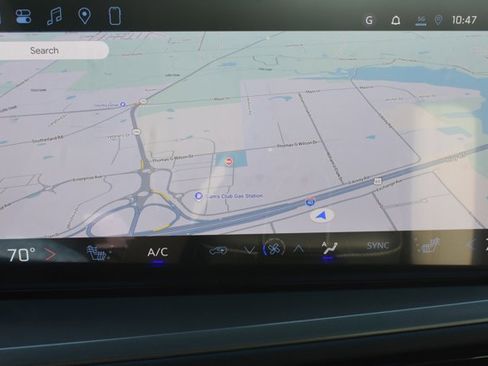 New 2026 Chevrolet Traverse LT w/ Sun and Wheel Package image 27