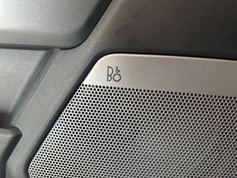 Used 2023 Ford F150 Lariat w/ Equipment Group 502A High image 24