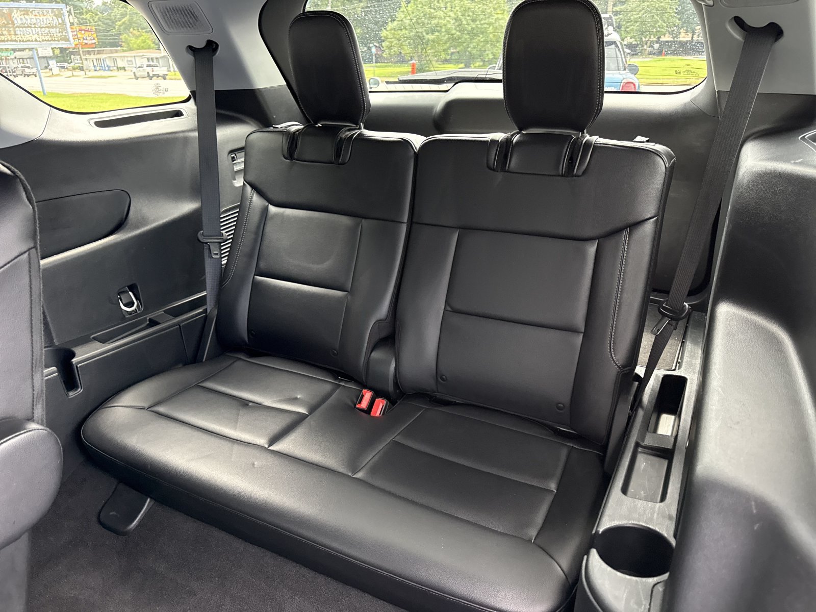 Used 2024 Ford Explorer Limited RWD image 13