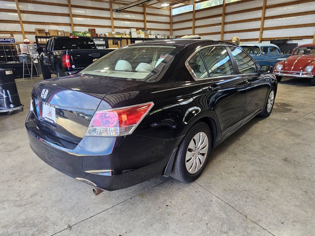 Used 2009 Honda Accord LX image 8