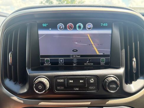 Used 2016 Chevrolet Colorado Z71 RWD image 21