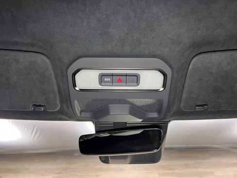 Used 2024 Rivian R1S Adventure image 12