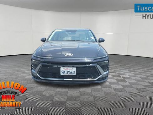 Used 2024 Hyundai Sonata SEL FWD image 2