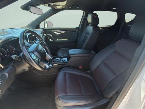 Used 2022 Chevrolet Blazer RS w/ Enhanced Convenience Package FWD image 17