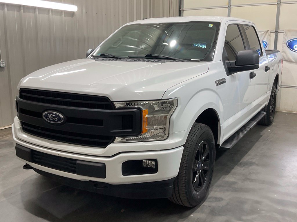Used 2018 Ford F150 XL w/ Equipment Group 101A Mid AWD/4WD image 4