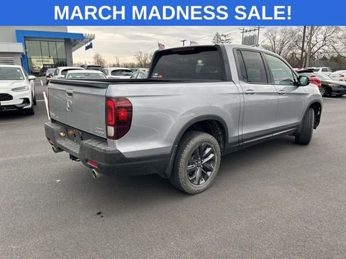 Used 2023 Honda Ridgeline Sport image 6