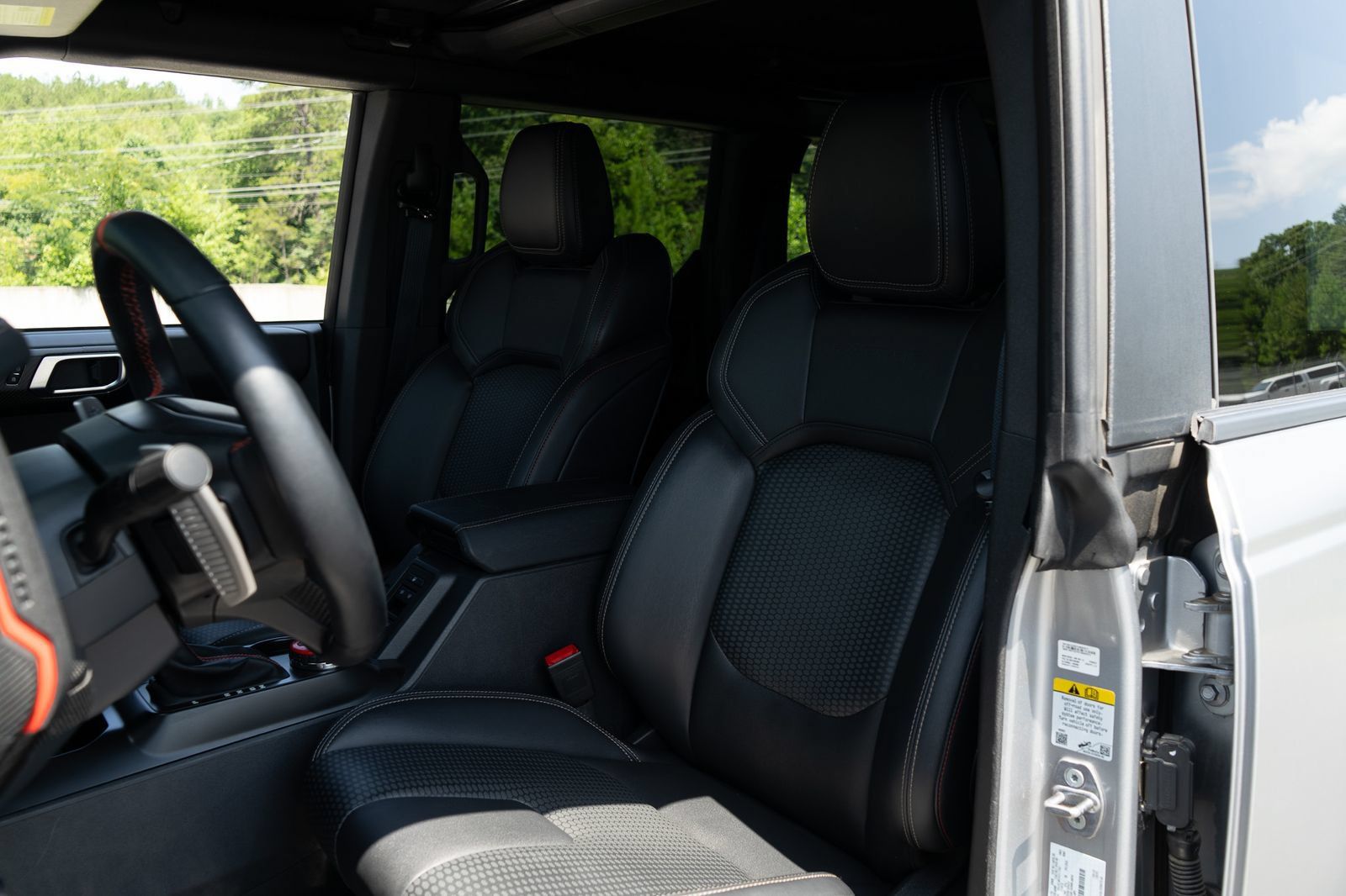 Used 2024 Ford Bronco Raptor w/ Interior Carbon Fiber Pack 6 AWD/4WD image 27