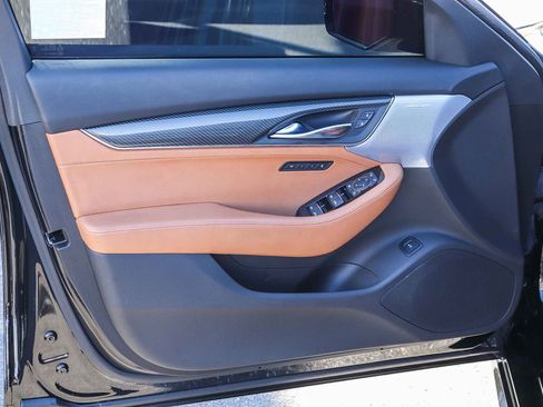 Used 2023 Cadillac CT5 V w/ Platinum Package image 25