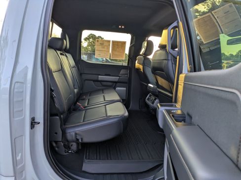 Certified 2024 Ford F150 Lariat w/ FX4 Off-Road Package AWD/4WD image 37