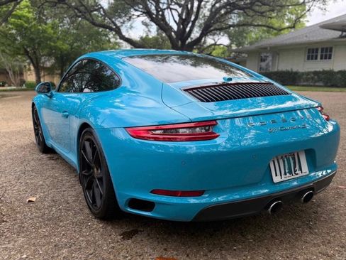 Used 2017 Porsche 911 Carrera S RWD image 3