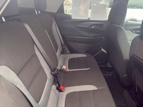 Used 2023 Chevrolet TrailBlazer LT w/ Convenience Package image 22