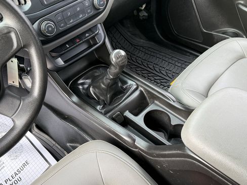 Used 2018 Chevrolet Colorado 2WD Extended Cab image 22