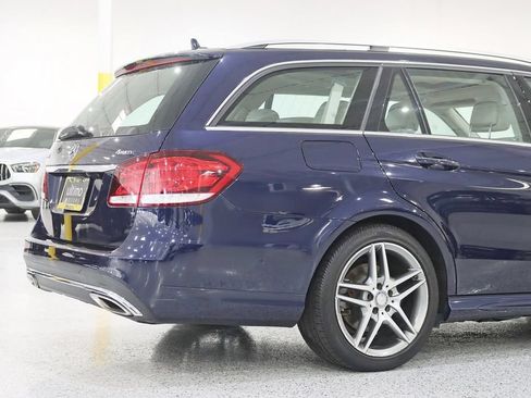 Used 2016 Mercedes-Benz E 350 4MATIC Wagon w/ Premium Package image 9