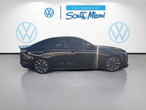 Used 2022 Cadillac CT4 V Blackwing w/ Carbon Fiber 1 Package image 8