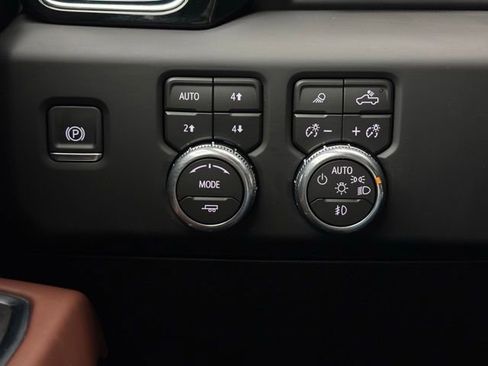 New 2026 GMC Sierra 2500 Denali Ultimate image 25