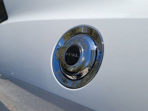 Used 2023 Dodge Challenger R/T image 21