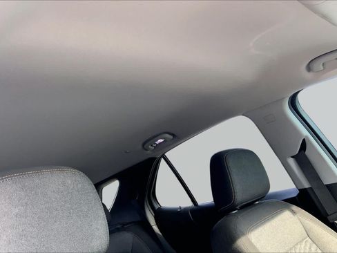Used 2020 Chevrolet Equinox LT FWD image 14