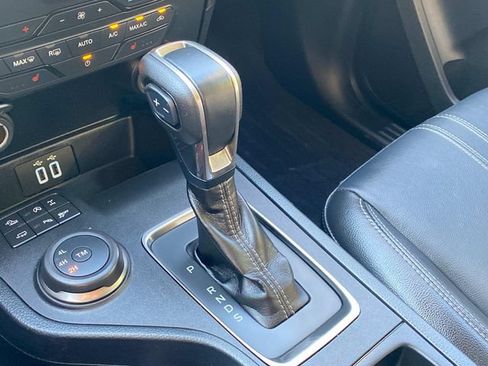 Used 2019 Ford Ranger Lariat w/ Black Appearance Package AWD/4WD image 30