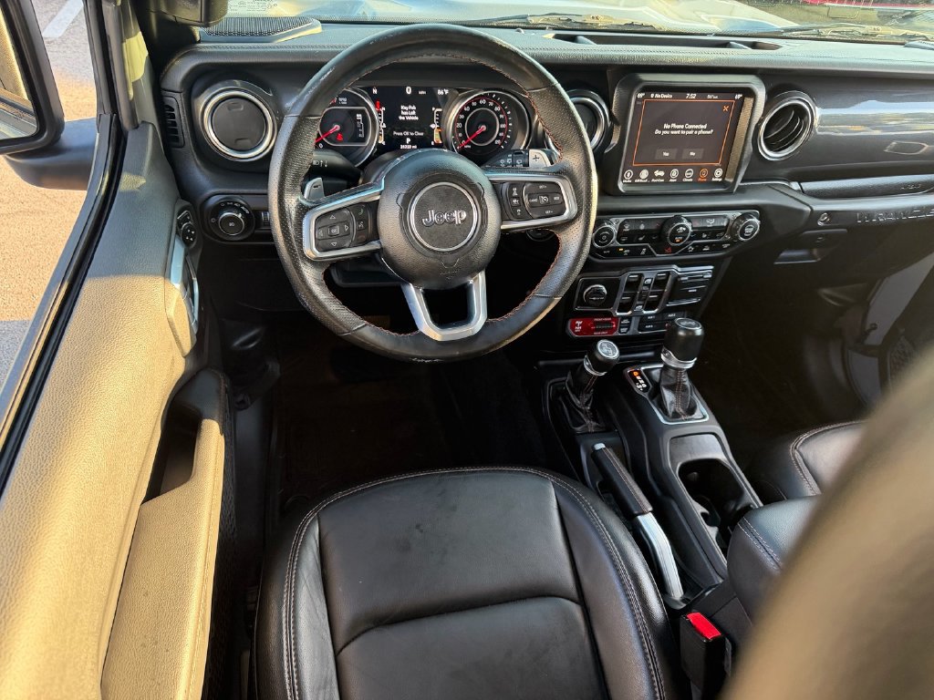 Used 2021 Jeep Wrangler Unlimited Rubicon w/ Dual Top Group AWD/4WD image 14