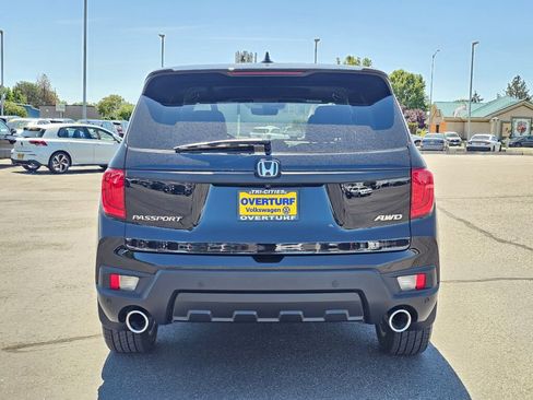 Used 2023 Honda Passport EX-L image 5