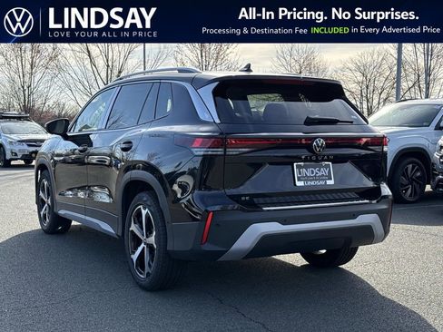 New 2026 Volkswagen Tiguan SE FWD image 5