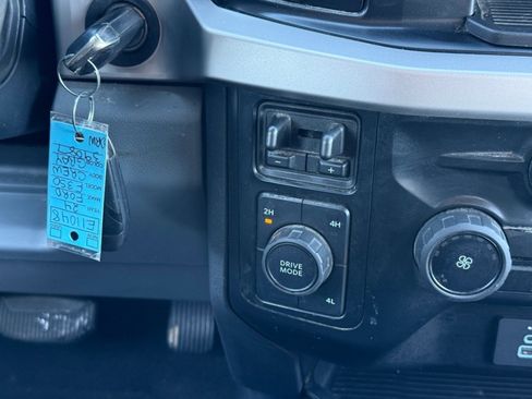 Used 2024 Ford F350 XLT image 29