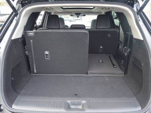 Certified 2025 INFINITI QX60 Luxe w/ Vision Package image 41