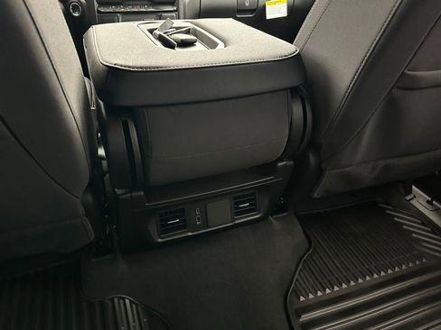 New 2026 Chevrolet Silverado 1500 Custom w/ LPO, Dark Essentials Package image 21