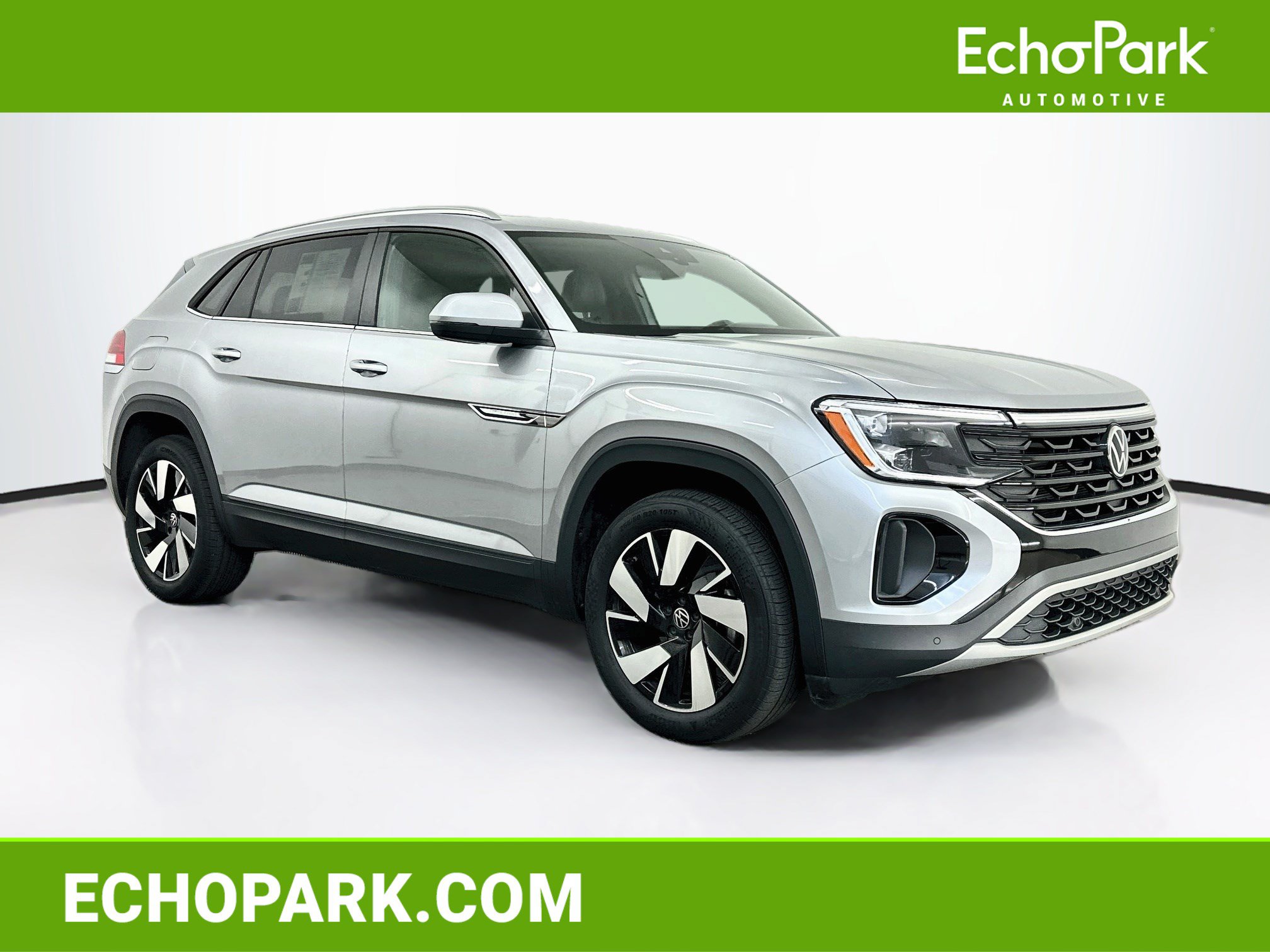 Used 2025 Volkswagen Atlas Cross Sport SE AWD/4WD image 1