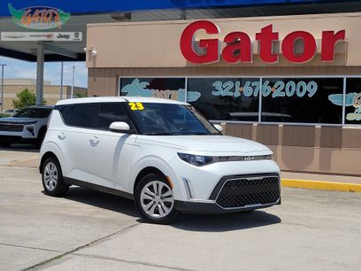 Used 2023 Kia Soul LX