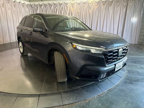 Used 2024 Honda CR-V LX image 3