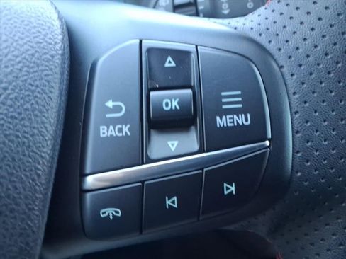 Certified 2023 Ford Escape ST-Line Elite image 24