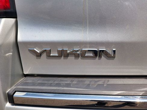 Used 2019 GMC Yukon Denali w/ Open Road Package AWD/4WD image 73