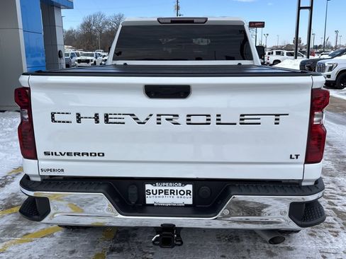 Used 2020 Chevrolet Silverado 2500 LT w/ Convenience Package image 4