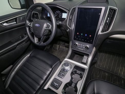 Used 2024 Ford Edge SEL w/ Convenience Package image 18