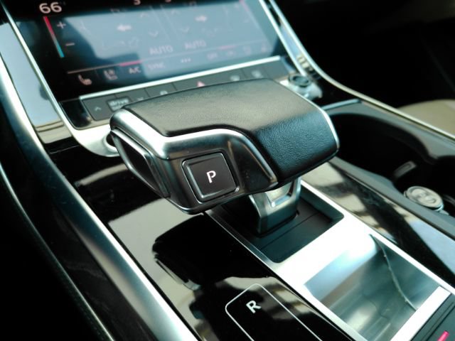 Used 2023 Audi Q8 Premium Plus w/ Premium Plus Package AWD/4WD image 47