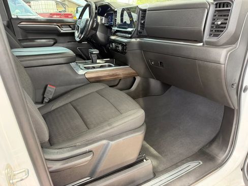 Used 2023 Chevrolet Silverado 1500 RST RWD image 14
