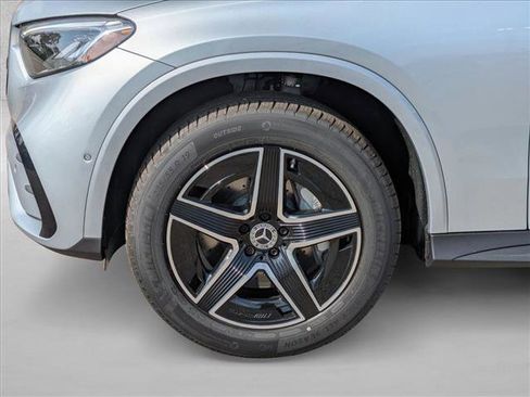 New 2026 Mercedes-Benz GLC 300 image 10