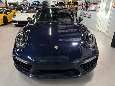 Used 2018 Porsche 911 Turbo S AWD/4WD image 2