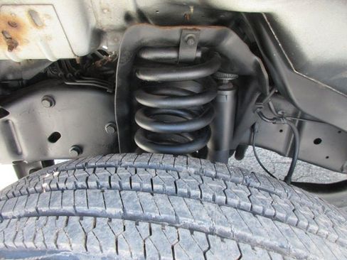 Used 2014 Ford E-350 and Econoline 350 Super Duty RWD image 15