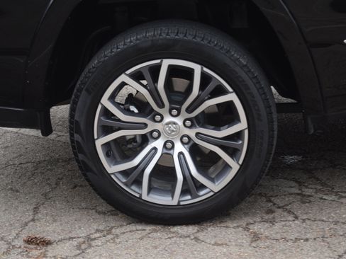 Used 2025 RAM 1500 Tungsten w/ Trailer Tow Group image 33