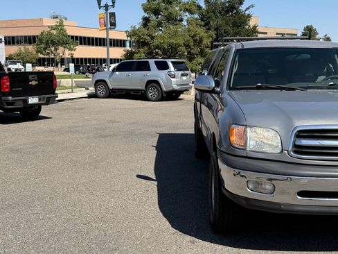 Used 2000 Toyota Tundra SR5 AWD/4WD image 4