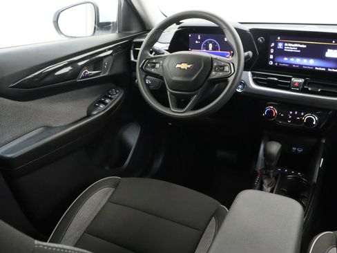 Used 2026 Chevrolet TrailBlazer LT image 28
