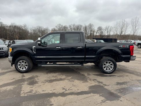 Used 2017 Ford F250 Lariat w/ Lariat Ultimate Package image 2