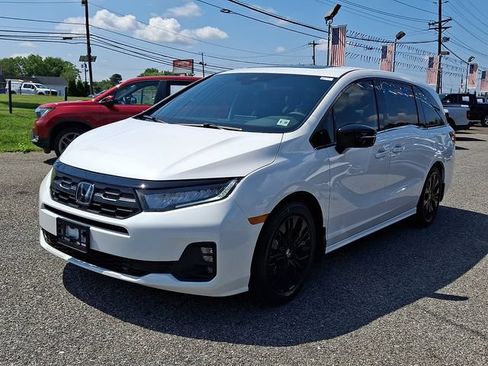 Certified 2026 Honda Odyssey Sport-L image 3
