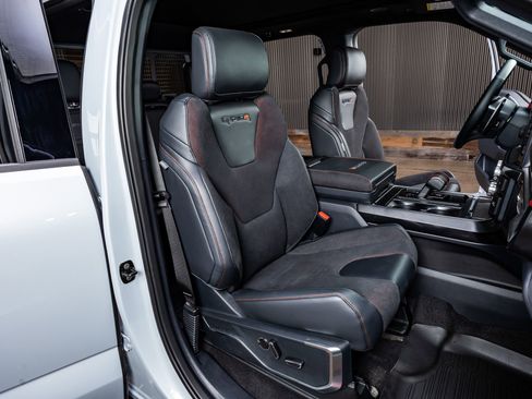 Used 2025 Ford F150 Raptor w/ Equipment Group 803A Raptor R image 31