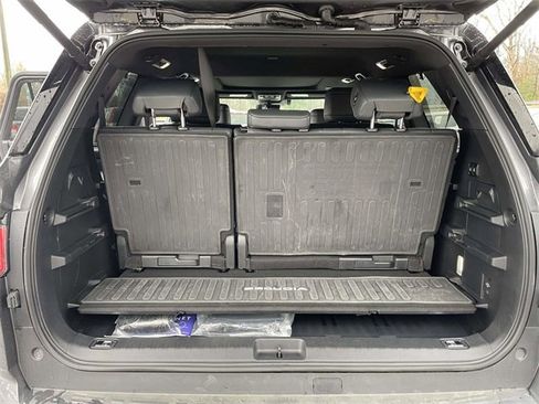 Used 2025 Toyota Sequoia Platinum image 12
